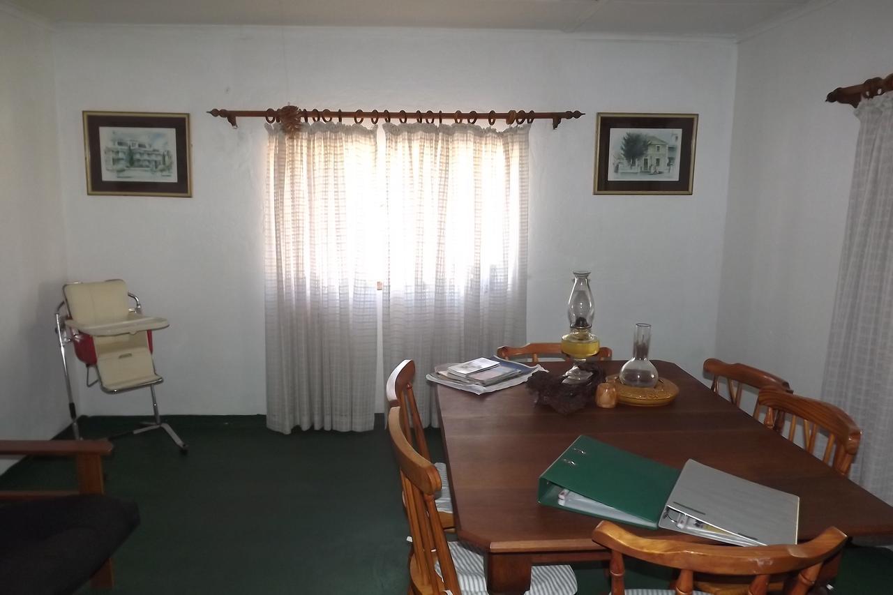 Verbe Farm Accommodation Kamieskroon Esterno foto