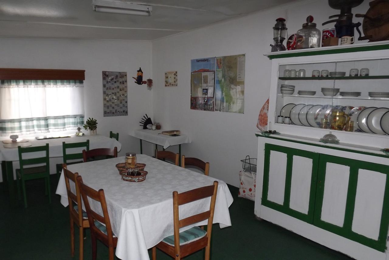 Verbe Farm Accommodation Kamieskroon Esterno foto